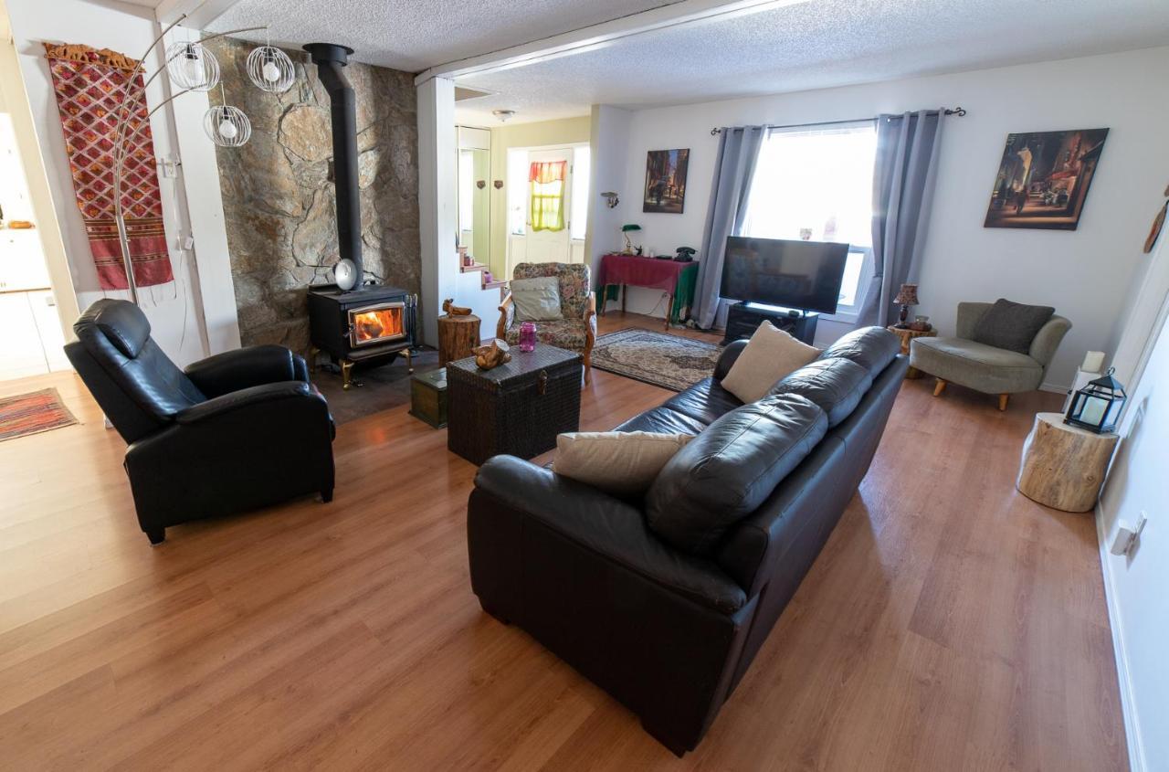 ואלמונט Rose Cottage Bed & Breakfast מראה חיצוני תמונה