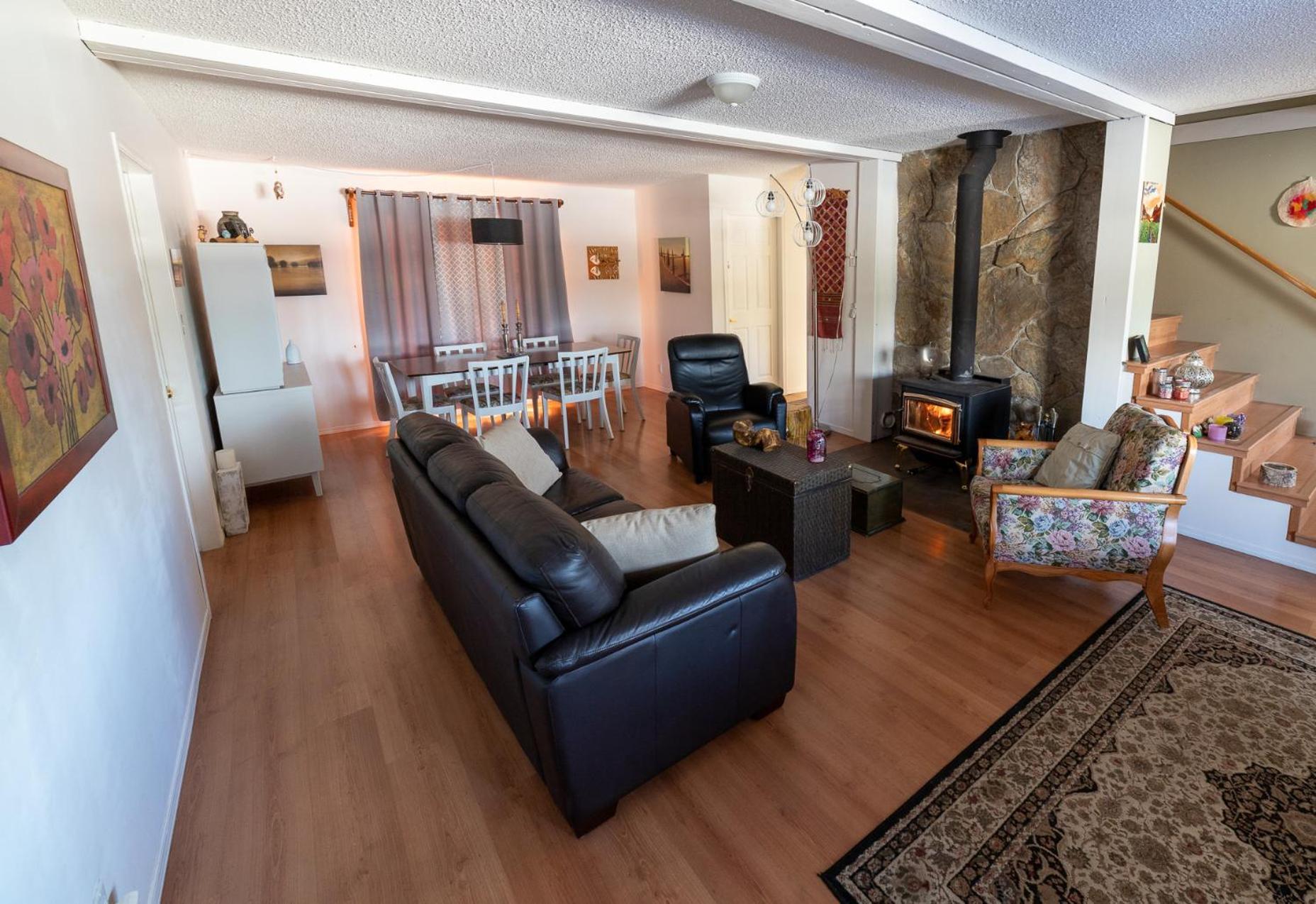 ואלמונט Rose Cottage Bed & Breakfast מראה חיצוני תמונה