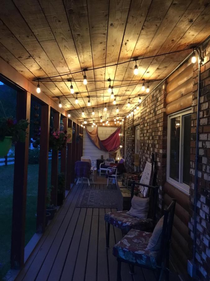 ואלמונט Rose Cottage Bed & Breakfast מראה חיצוני תמונה